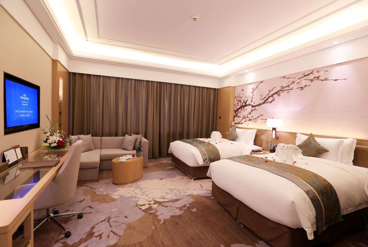 Howard Johnson Xiangyu Plaza Linyi Linyi (Shandong) Exterior foto