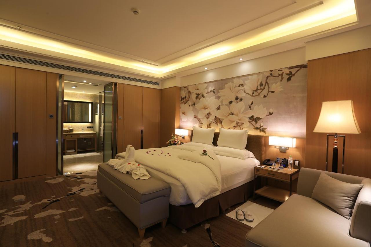 Howard Johnson Xiangyu Plaza Linyi Linyi (Shandong) Exterior foto